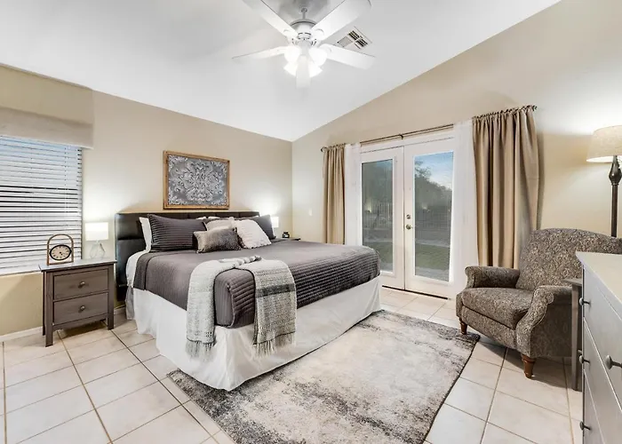 Hillview Haven *